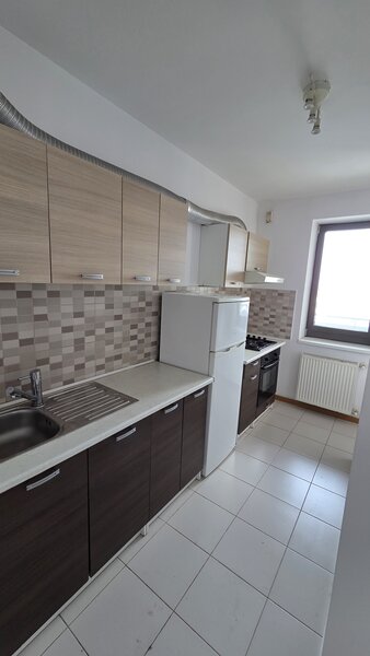 Berceni Bucuresti, metrou Dimitrie Leonida proprietar